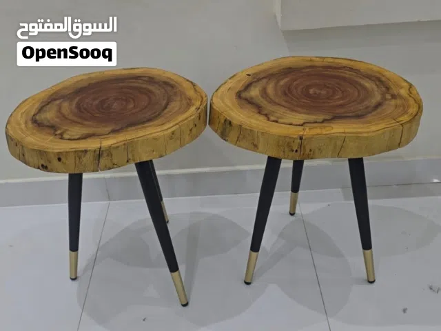 طاوله صغيره من خشب النيم ( الشريش العماني )