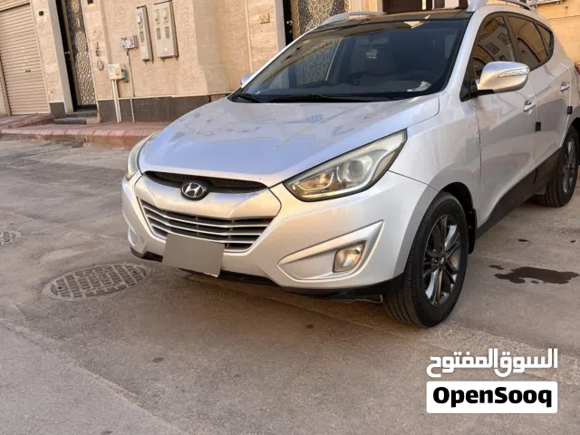 2015 هيونداي توسان Limited