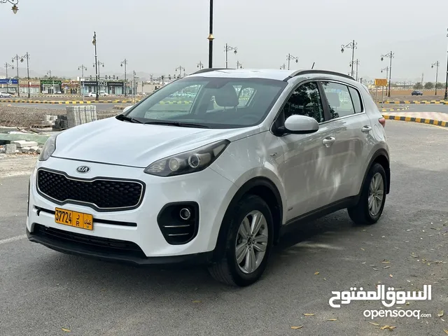 Kia Sportage EX in Al Dakhiliya