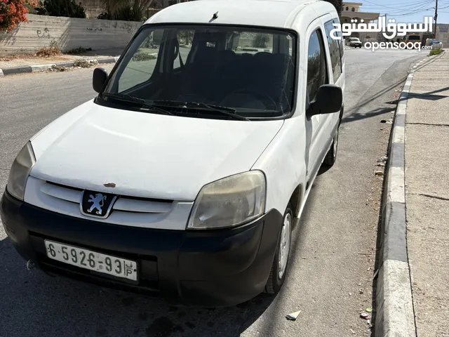 بيجو بارتنر موديل 2011
