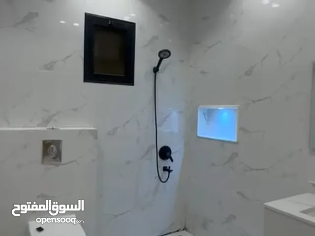 200 m2 5 Bedrooms Villa for Rent in Al Madinah Shuran