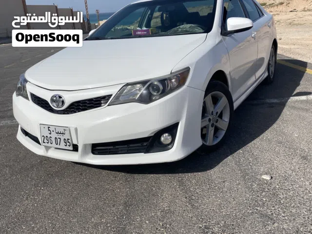 تيوتا كامري 2012 للبيع