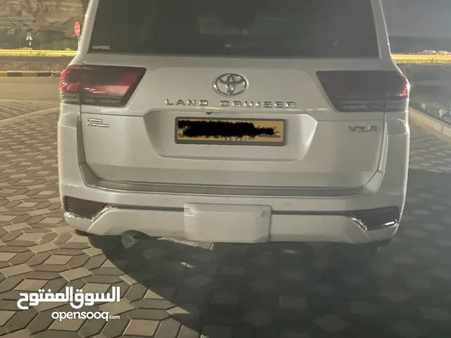 Used Toyota Land Cruiser in Al Sharqiya