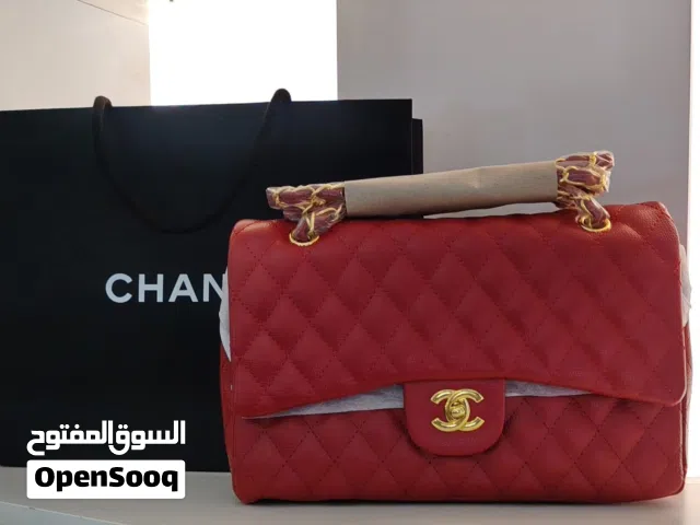 chanel shoulder bag  color: red, black