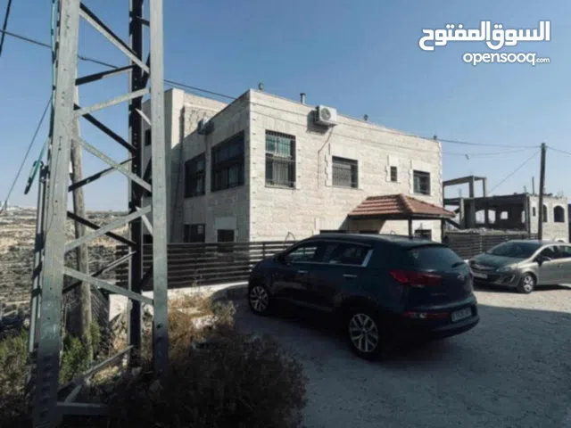 بيت مستقل مع حديقة