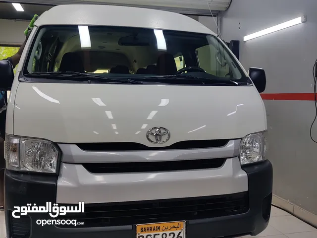 Toyota Hiace 2017 in Southern Governorate