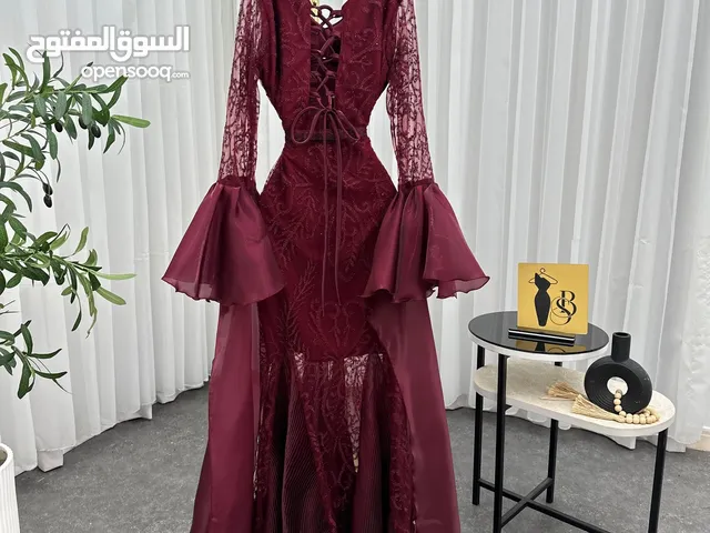 فساتين سهرة