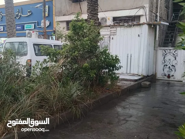 200m2 Shops for Sale in Baghdad Bayaa