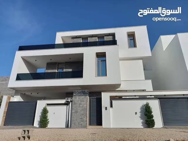 550m2 More than 6 bedrooms Villa for Sale in Tripoli Souq Al-Juma'a