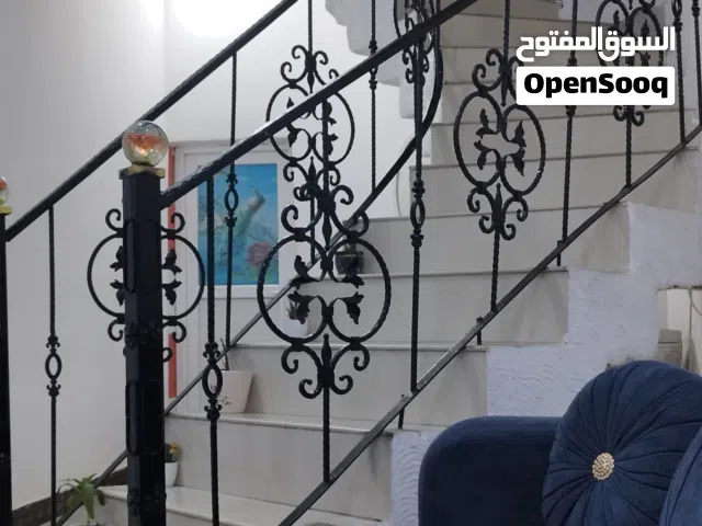 بيت مساحة 130متر طابقين