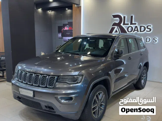 2019 Jeep Grand Cherokee Laredo