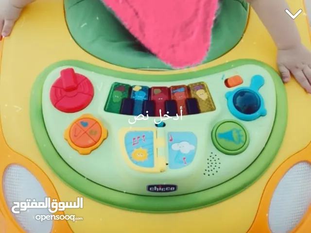 كراجة بيبي نوعية شيكو مستعمل ولكن بحالة ممتازة