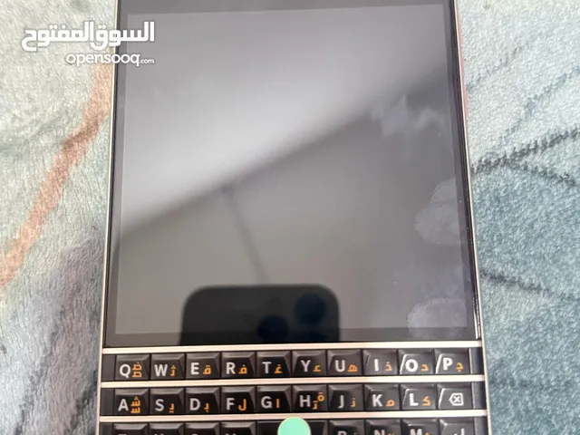 Blackberry Passport Good Condition for very cheap price