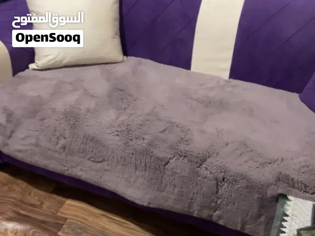 للبيع كنب مستعمل بنفسجي طقم كامل السعر 320 الف قابل للتفاوض