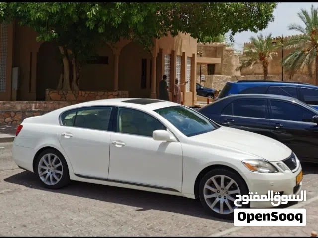 لكزس gs300 نظيف تأمين وتجديد سنه
