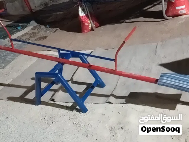 نطيطه بحاله ممتازه سعرها80 سيسوميمو بحاله وكاله سعرها 35