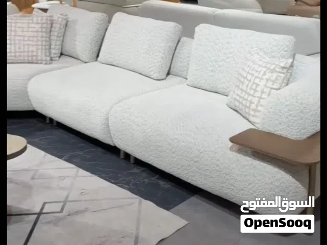 تفصيل وتصميم وتنفيذ كنبات علي أعلي مستوي من الحرفيه