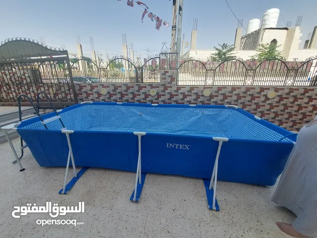 المسبح العملاق swimming pool من شركة INTEX بطول 4.5متر وهدية قيمة مع كل طلب