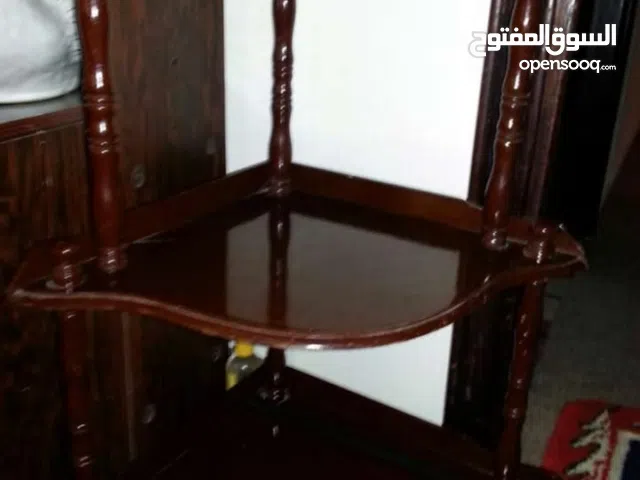 زاويه ديكور من الخسب الزان بحالة الجديد