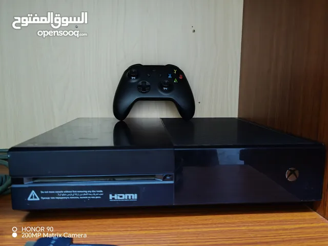 اكس بوكس ون مع حساب 35 ريال