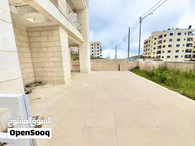 160 m2 3 Bedrooms Apartments for Rent in Ramallah and Al-Bireh Al Masyoon