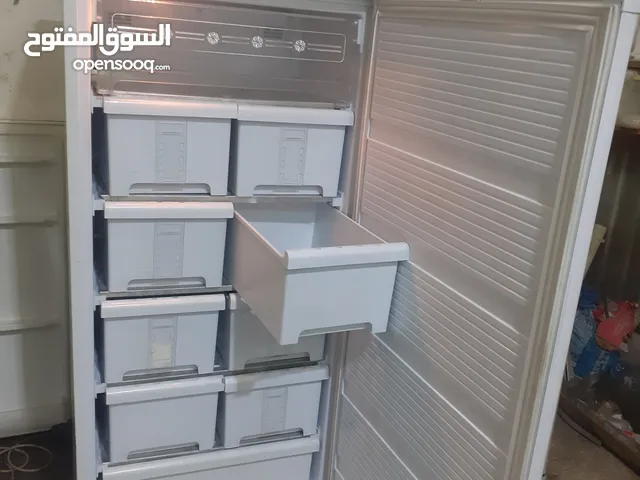 بيع فليزر كروان اجراد حجم وسط استعمال خفيف جدا معا التوصيل والكفاله