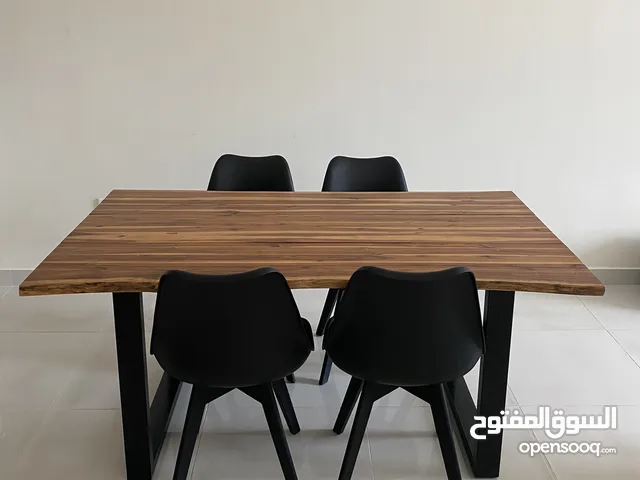 German quality wooden living room table (Mömax)