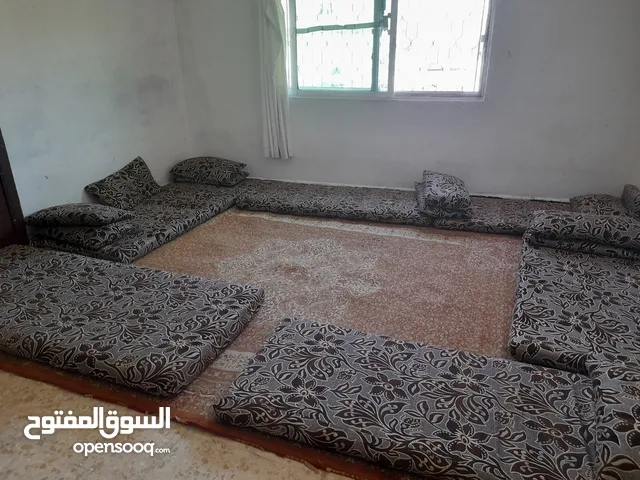 فرشات عربي مع السجادة