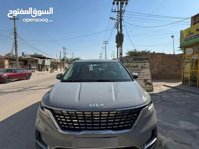 Used Kia Carnival in Basra