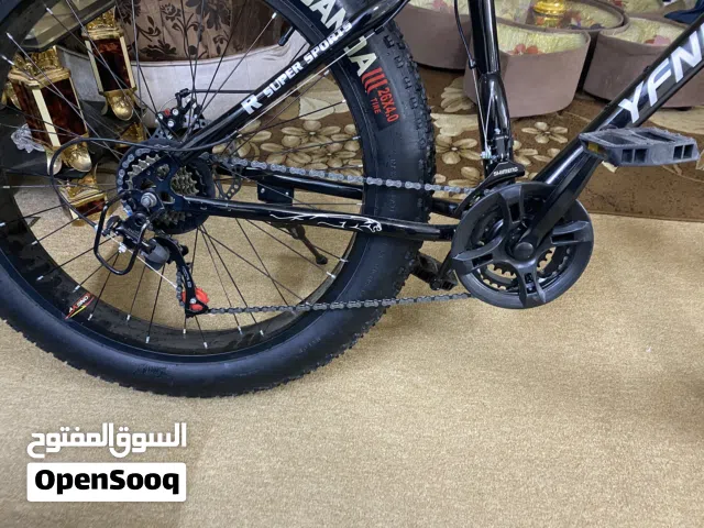 بسكليت تايواني جنط عريض حالة ممتازة جداً واستعمال خفيف جداً