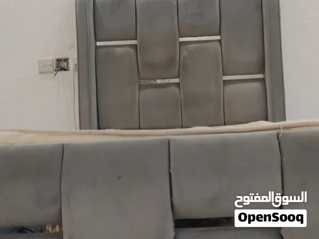 سرير منزلي للنوم