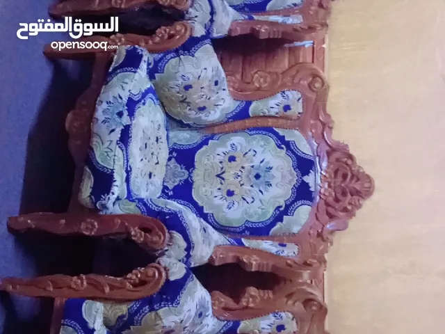 طقم كنب مستعمل بحاله ممتازه