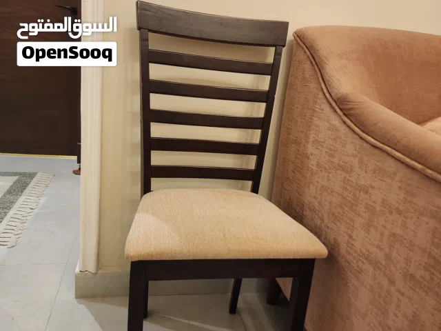 كراسي طاولة طعام