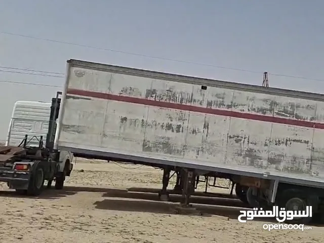 ثلاثه بردات زايد واحد كبره