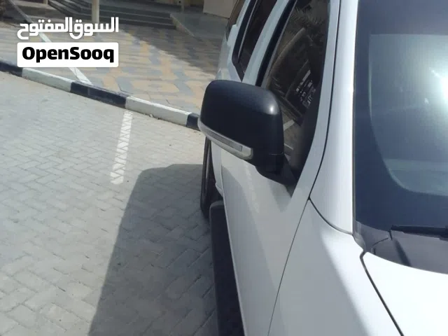 سيارة باثفيندر عائلية نظيف مسرفس لا يحتاج اي صيانه للبيع المستعجل
