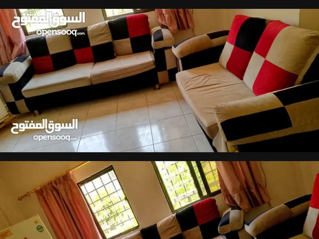 طقم كنب 2 و 3 مقاعد للبيع فقط ب 15 دينار