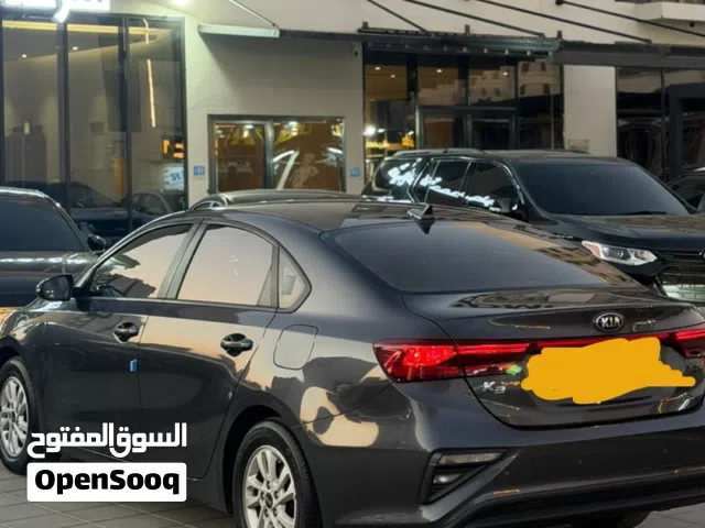 2019 كيا K3 Standard