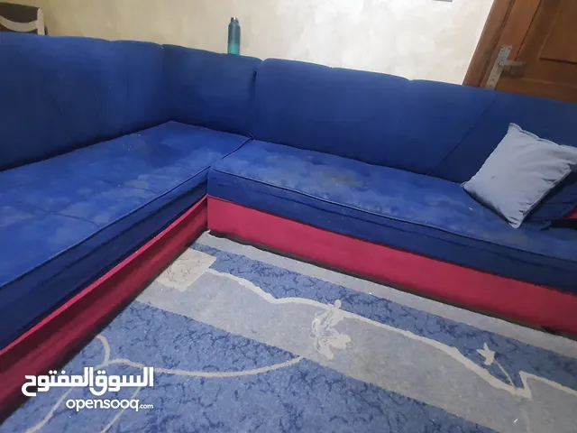كورنر حرف L بحالة جيده