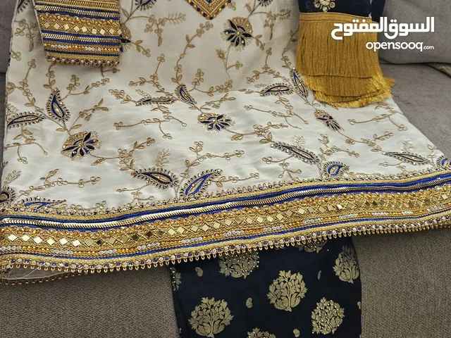 لبس تقليدي عماني