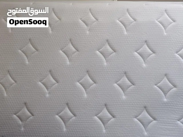 مرتبة يانسن 180×195 للبيع – حالة ممتازة