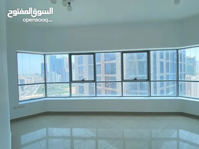 2600 ft 3 Bedrooms Apartments for Rent in Sharjah Al Khan