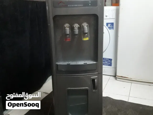 كولر ماء في حاله ممتازه للبيع