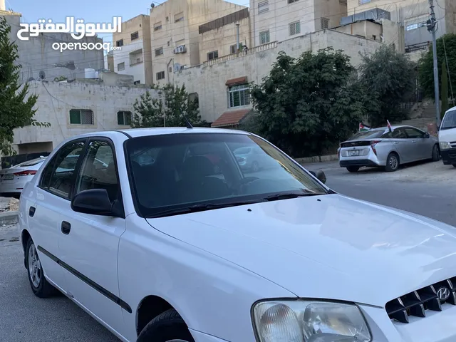 فيرنا 2001 لون ابيض كوشوك جديد وماتور جديد فحص جيد