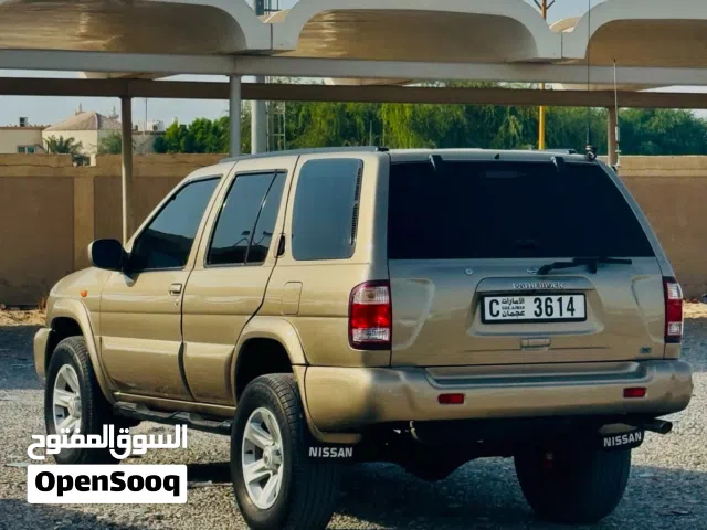 2000 نيسان باثفايندر SL