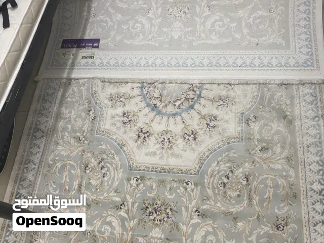 سجادة ارضية لون فاتح من رويال