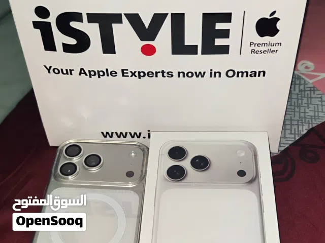Iphone 17 Pro Max Silver 256GB A+ Grade Excellent Condition with Original Apple 40watt Dynamic Power