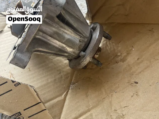 واتر بمب لاندكروزر موديل 2004