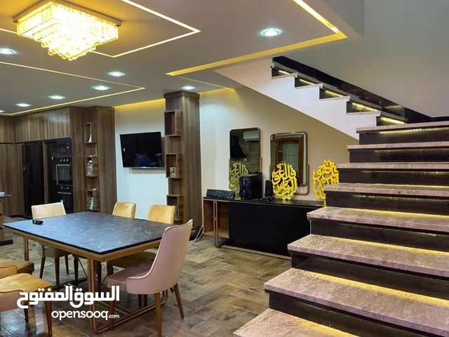 300 m2 More than 6 bedrooms Villa for Rent in Benghazi Al Nahr Road