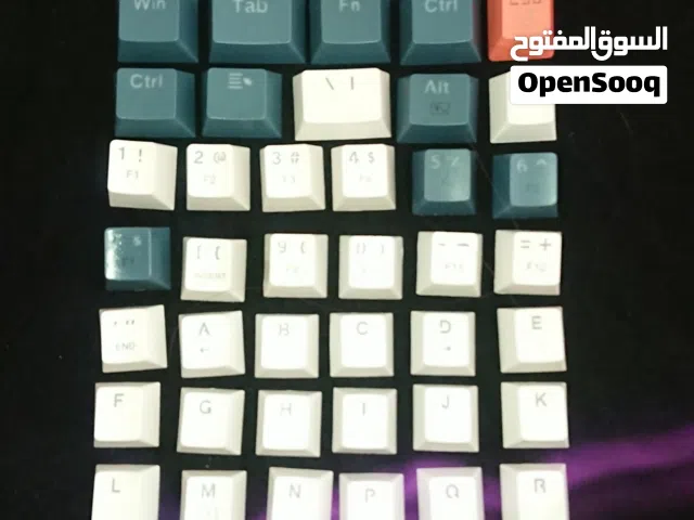 standard two keyboard full-size layouts