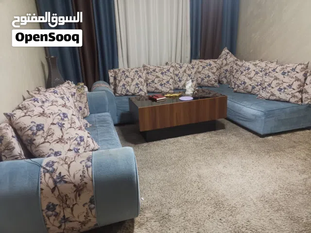 كورنر و مرجيحة للبيع